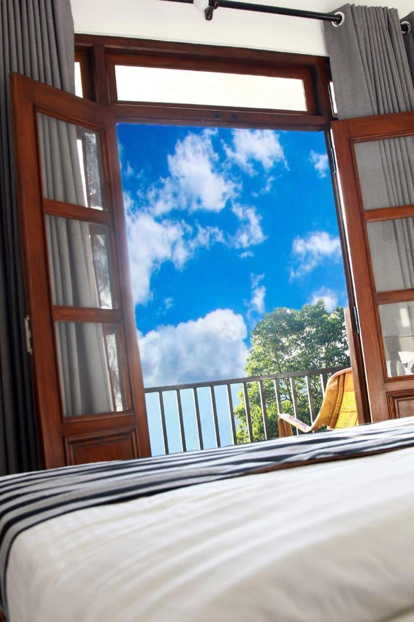 エッラ Different View Bed & Breakfast エクステリア 写真